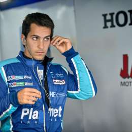 Casella y la llegada de Rossi y Pernía: "Esta muy bueno que se vayan sumando pilotos de renombre"