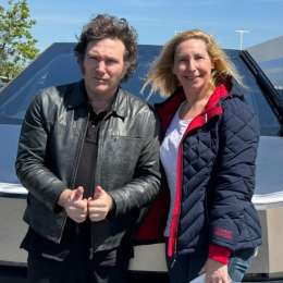 Javier Milei y su hermana Karina probaron la Tesla Cybertruck de Elon Musk