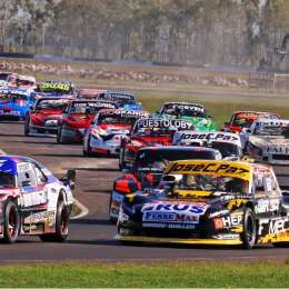¡Desde adentro! Así es una largada del Procar 4000 en el Mouras de La Plata