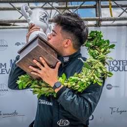 TC2000: Campillay con un pie en la categoría