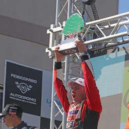TC: Werner, ganador en Toay: "Todo el equipo trabajó perfecto, codo a codo"