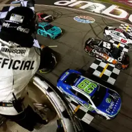 Los cierres más ajustados de la historia de NASCAR