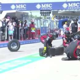 F2: ¡Insólito! Se le salió una rueda y complicó a un rival