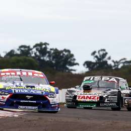 TC: Todino casi emuló a Werner y estuvo al filo de salir tarde de boxes