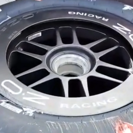 EXCLUSIVO: IndyCar: así quedó el neumático de Canapino tras el roce con Veekay en boxes