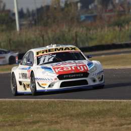 Top Race: contundente victoria de Rossi en Buenos Aires