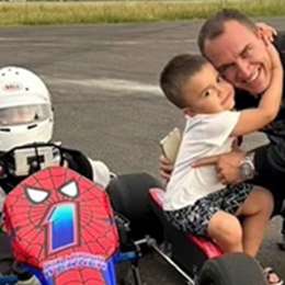 ¡Siguen sus pasos! Los hijos de Werner ya aceleran en el Karting