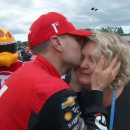 IndyCar: el emotivo momento de Power con su mujer tras su victoria en Road America