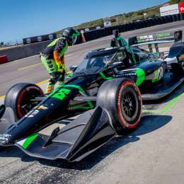IndyCar: Agustín Canapino vio la bandera a cuadros en Laguna Seca