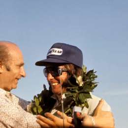 Emerson Fittipaldi intercambiará un casco con la Fundación Fangio