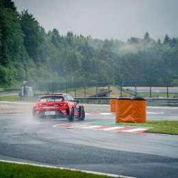 TCR Europe: podio de Girolami y Montenegro en el top 5 en la Carrera 1 en Spa