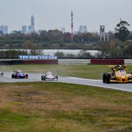 Fórmula Nacional: Julián Ramos marcó la primera referencia en el primer entrenamiento