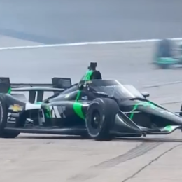 IndyCar: Canapino tuvo inconvenientes con su auto tras las primeras 100 vueltas