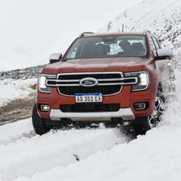 Ford acompaña a sus clientes en la temporada de invierno en Las Leñas y Cariló