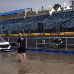F1: ¡Inundado! así están los boxes en la previa al Gran Premio de Hungría