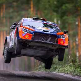 WRC: Neuville superó a Katsuta y quedó como líder