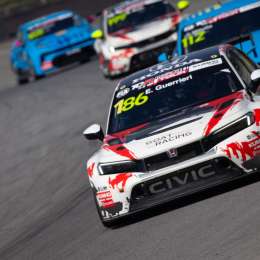 FIA TCR World Tour: Urrutia fue sancionado y Guerrieri completó el podio de la segunda carrera