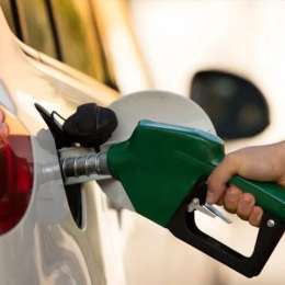 ¿Qué hacer para que tu auto consuma menos nafta?