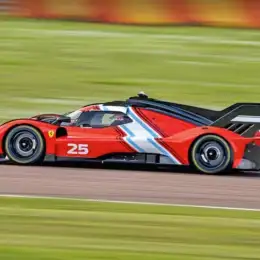 Pérez Companc probó su nueva Ferrari en el circuito de Laguna Seca