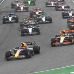 F1: Verstappen atacó en la largada y es el líder del GP de Países Bajos