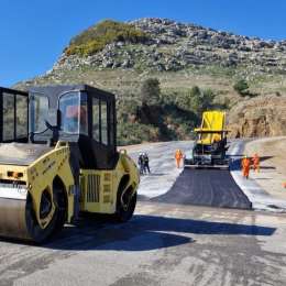 Balcarce: comenzaron a pavimentar las dos curvas modificadas