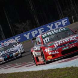 Top Race Series: Valentín Sava se adueñó de la Carrera Sprint en Concepción del Uruguay