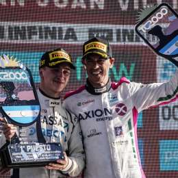 TC2000: padre e hijo, a todo o nada por el campeonato; ¿Leo le da consejos a Tiago Pernía?