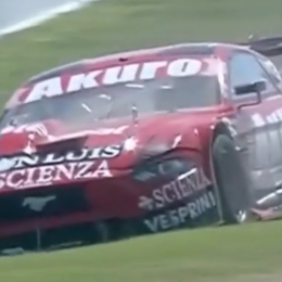 TC: el principio de incendio en el Ford de Catalán Magni que provocó la bandera roja