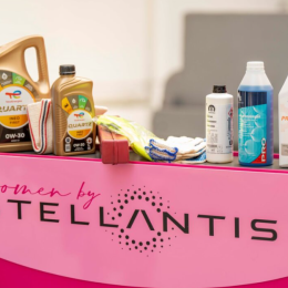 Women by Stellantis, seis años capacitando conductoras