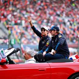 F1: Verstappen respaldó a "Checo" Pérez y se quejó de Red Bull por el flojo presente