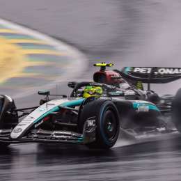 F1: Hamilton fue irónico y bromeo con que le dará “un millón de dólares” a quien resuelva el problema de Mercedes