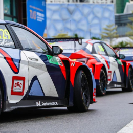 FIA TCR World Tour: Girolami: "Está muy peligroso, sobre todo el sector uno"