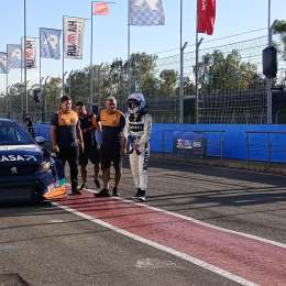 TCR South America: Leonel Pernía abrió el fuego en Rosario