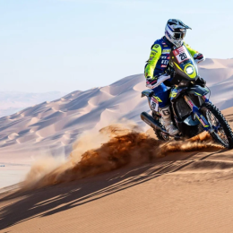 Dakar 2025: Noah, primer abandono tras sufrir una fractura en una caída