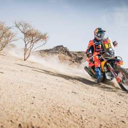 Dakar 2025: Luciano Benavides y el líder Sanders avanzan por la Etapa de 48 Horas