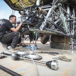Dakar 2025: los entretelones del día de descanso en el campamento de Ha'il