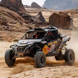 Dakar 2025: ¡Triunfo sudamericano! "Chaleco" López ganó la Etapa 6 en los SSV