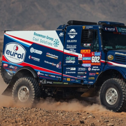 Dakar 2025: Van Den Brink triunfó en la Etapa 6 y Macik sigue liderando la general en camiones
