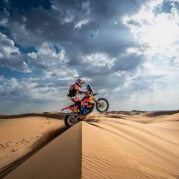 Dakar 2025: Luciano Benavides heredó la victoria en la Etapa 8 de las Motos