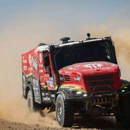 Dakar 2025: Loprais se quedó con la Etapa 10, pero Macik lidera la general de los Camiones