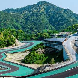 El impresionante circuito para millonarios oculto en las montañas de Japón