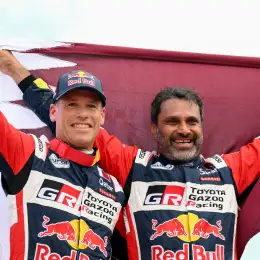 Mathieu Baumel, múltiple campeón del Dakar, sufrió la amputación de su pierna derecha