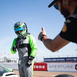 IndyCar: comenzó la acción para el Juncos Hollinger Racing en St. Petersburg