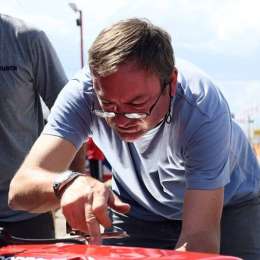 Ganó un auto en una rifa, lo vendió, se abrió un taller y hoy triunfa en el TC