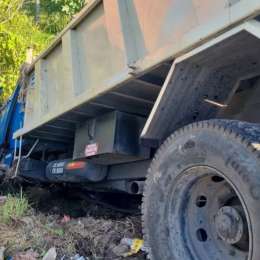 Fatal choque entre un camión y un colectivo: 2 muertos y varios heridos graves