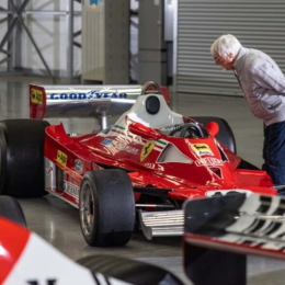 Ecclestone vendió su colección de 69 autos de F1: cuánto pagó el «famoso» nuevo dueño