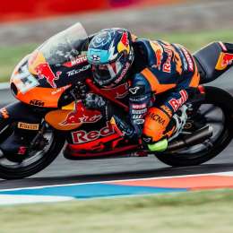 Moto3: EXCLUSIVO: Valentín Perrone brindó detalles sobre su estado de salud