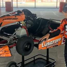 Valentino Di Palma, hijo de Josito, obtuvo un segundo puesto en el karting
