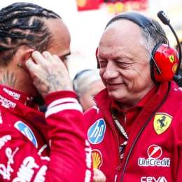 F1: la radio de Hamilton sobre el cambio con Leclerc que no se escuchó en la transmisión