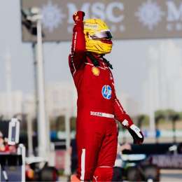 Lewis Hamilton es el protagonista de la portada del nuevo juego de la F1